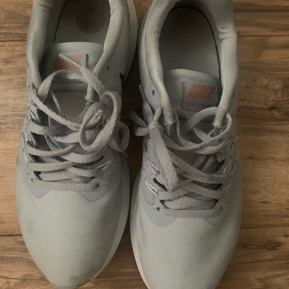 Women’s Nikes - Picture 1 of 6